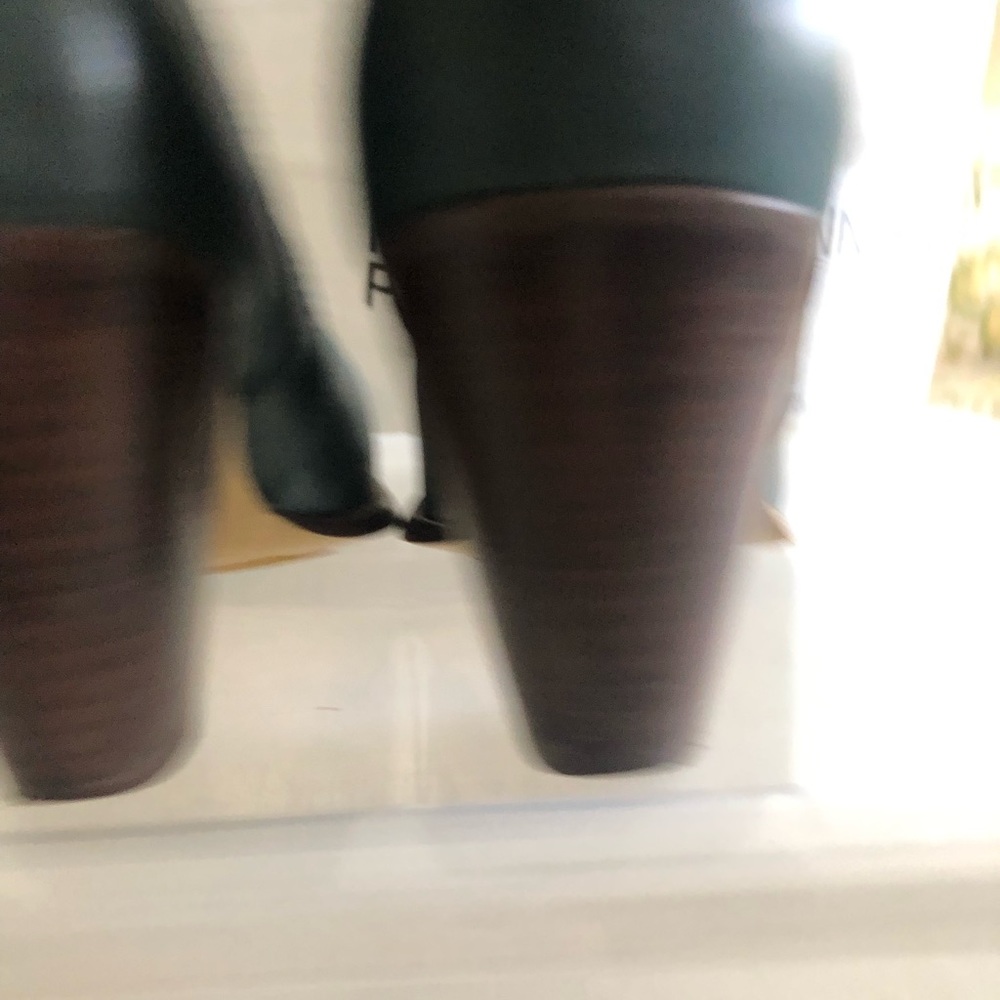 Seychelles Ankle Boot. - Picture 3 of 5
